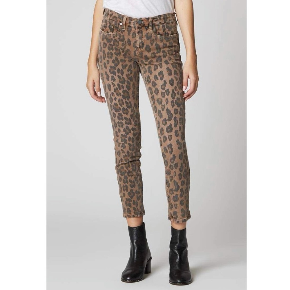Blank NYC Reade Crop Jean in Leopard